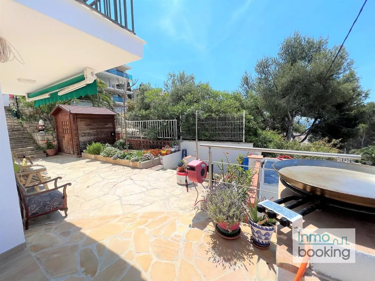 Sun Beach Cala Cranc Con Vistas Al Mar Salou Spain